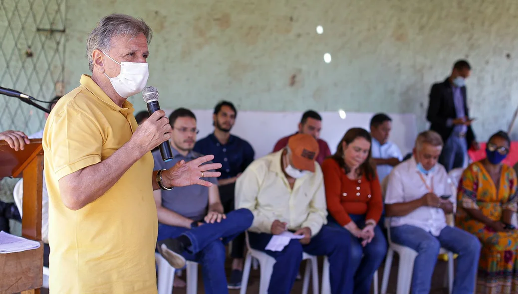 Renato Berger, líder do prefeito na Câmara, discursa