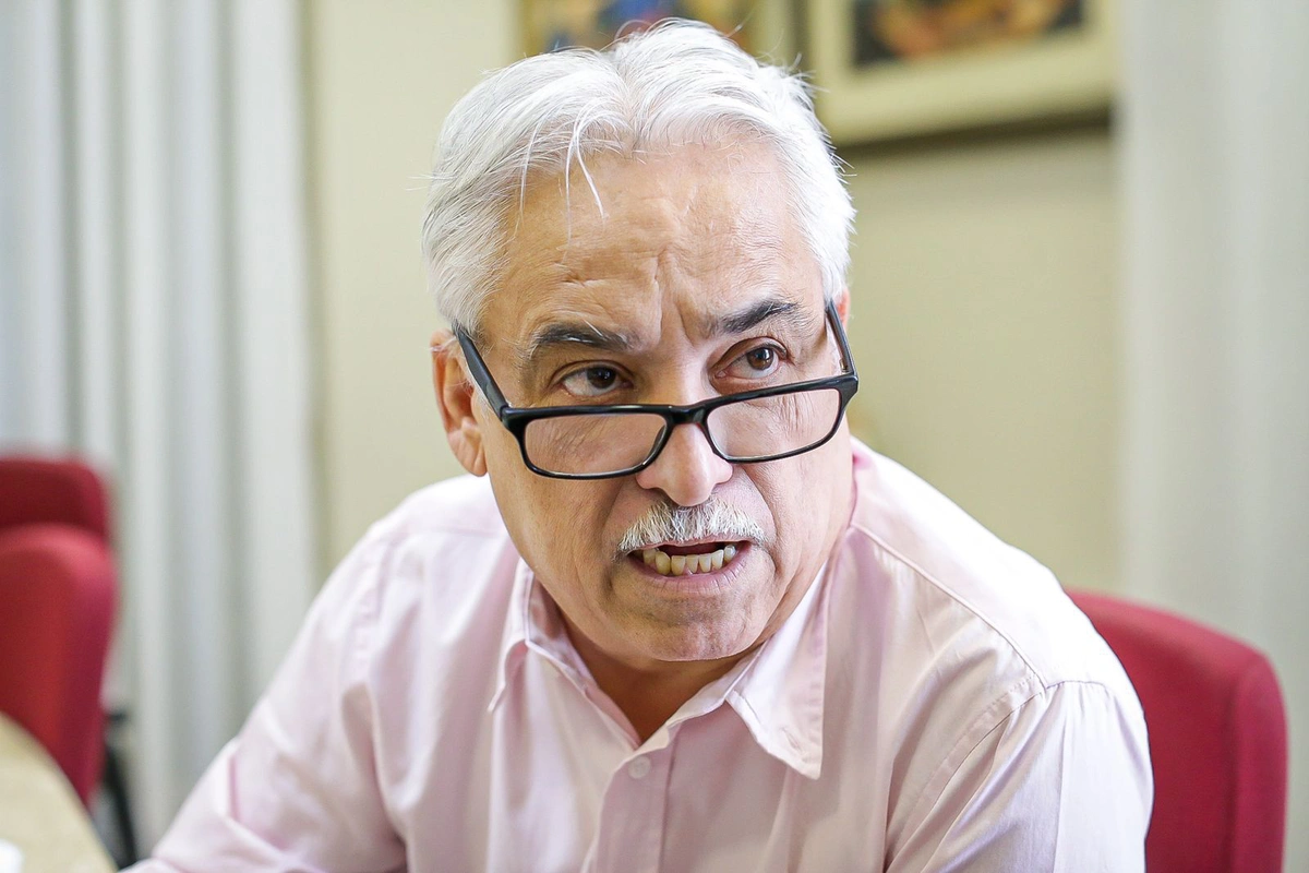 Robert Rios