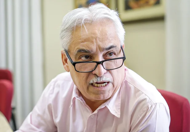 Robert Rios