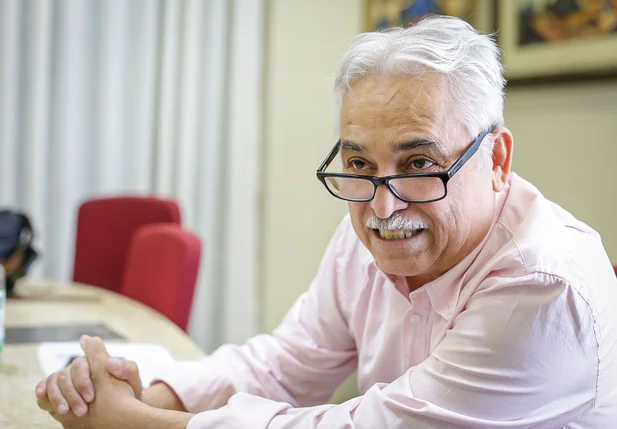 Robert Rios