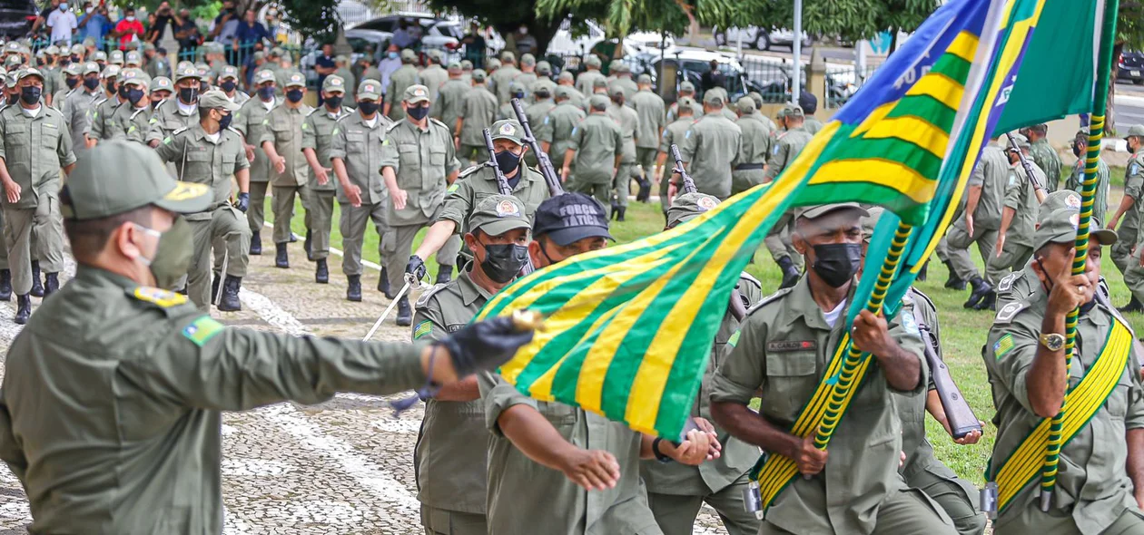 Scheiwann Lopes assume comando da PM-PI