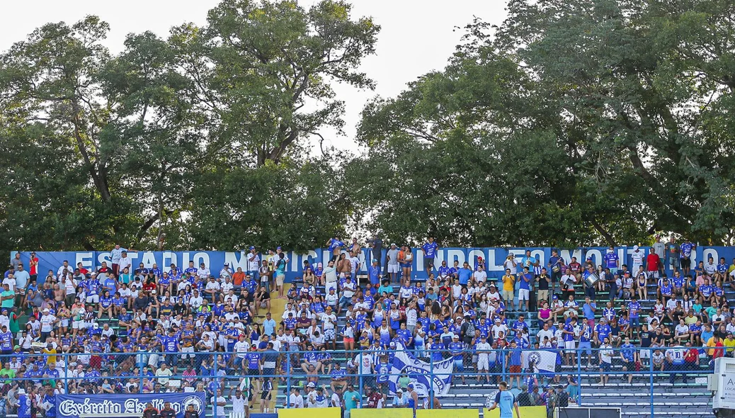 Torcida compareceu ao estádio