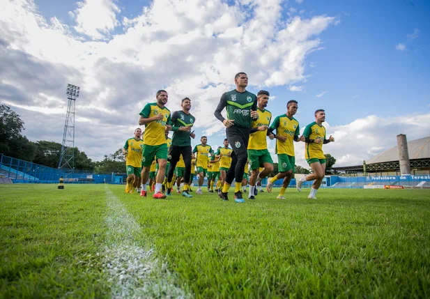 Treino aconteceu no Lindolfo em Teresina