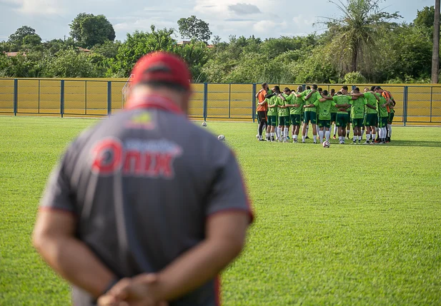 Treino do Fluminense-PI