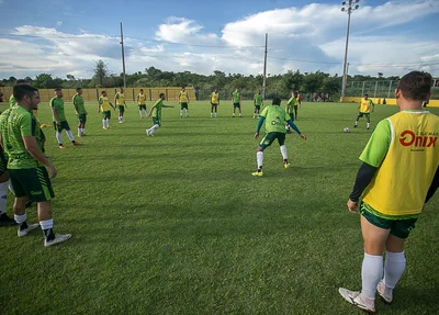 Treino recreativo antes da partida