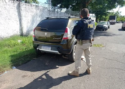 Veículo recuperado pela PRF-PI