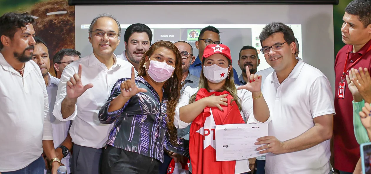 Vice-prefeita de Itaueira também se filiou ao PT