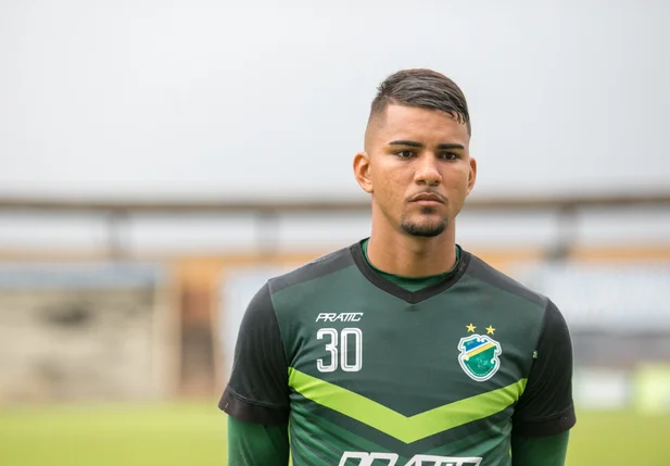 Vinícius Rodrigues, terceiro goleiro do Altos