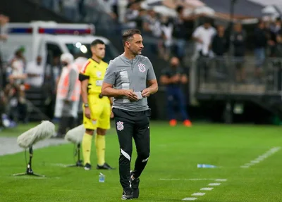 Vitor Pereira, técnico do Corinthians