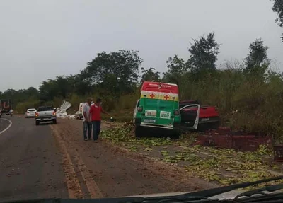 Acidente envolvendo ambulância na BR 316
