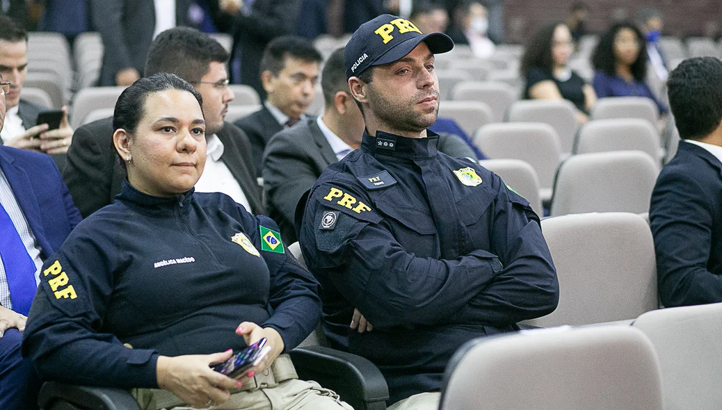 Agentes da PRF também estiveram no local