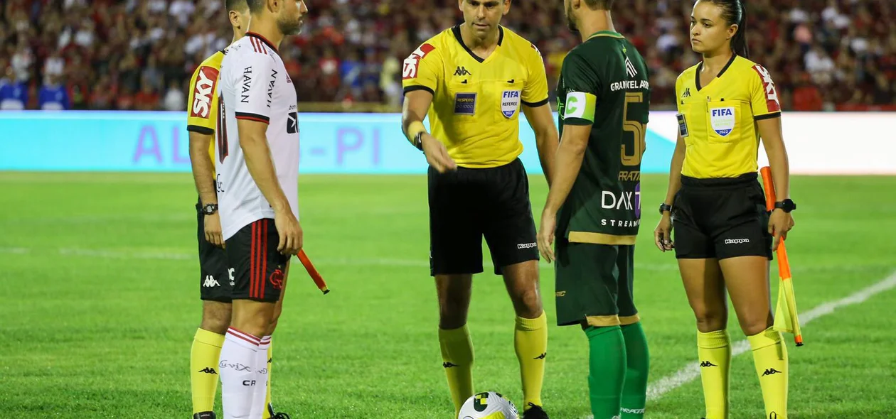 Altos e Flamengo se enfrentaram pela Copa do Brasil