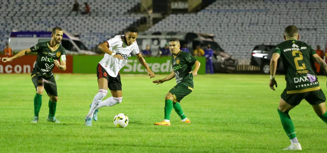Altos lutou até o final para tentar buscar o empate