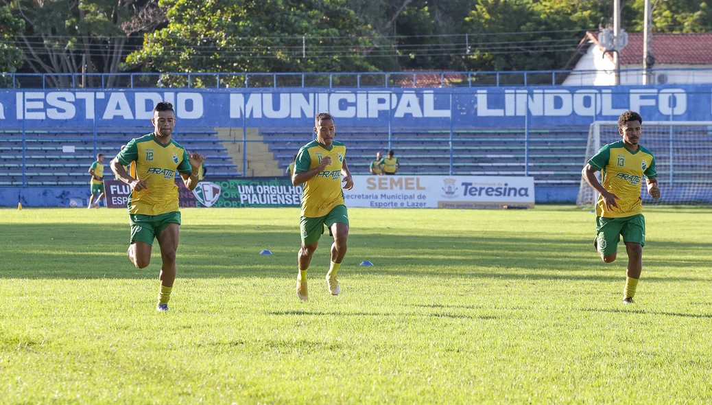 Altos se reapresenta