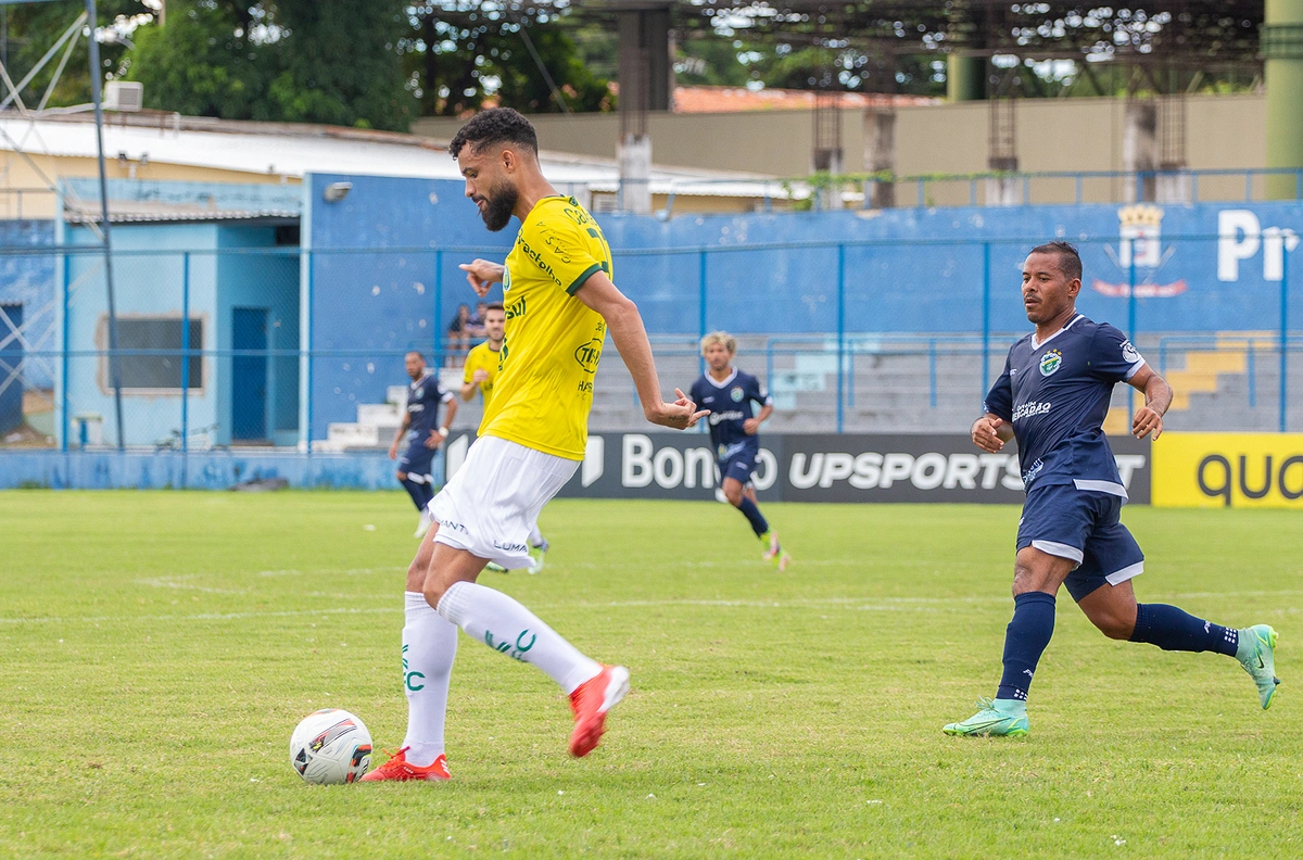 Altos x Ypiranga-RS em Teresina