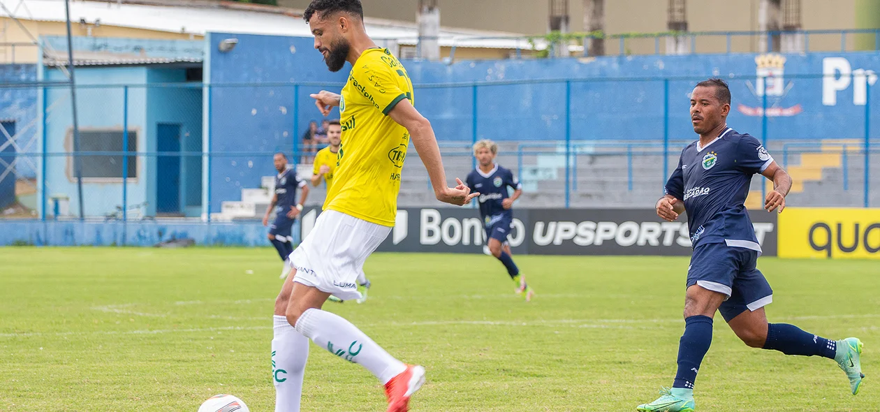 Altos x Ypiranga-RS em Teresina