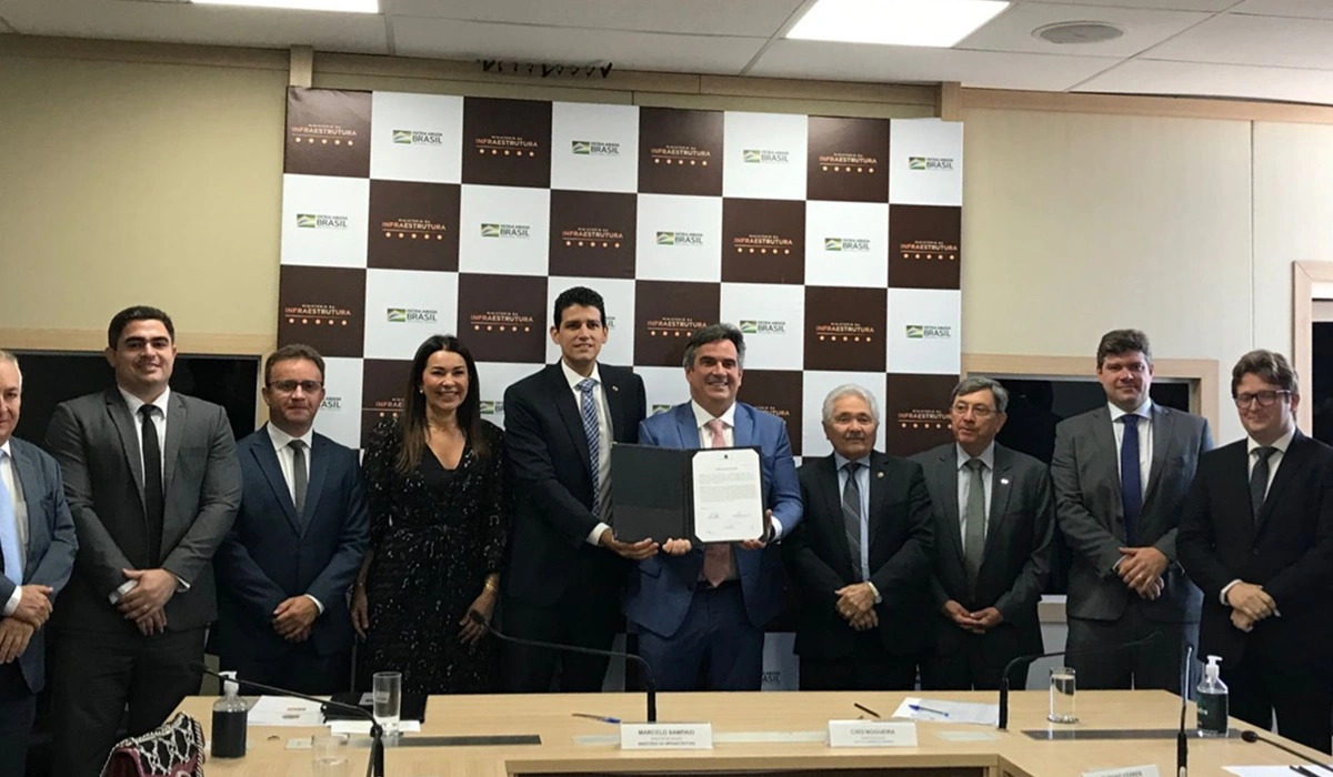 Assinada ordem de serviço da obra de rebaixamento da Avenida João XXIII