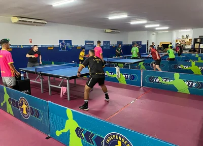Atletas do Piauí e Maranhão, em duelo entre clubes de tênis de mesa