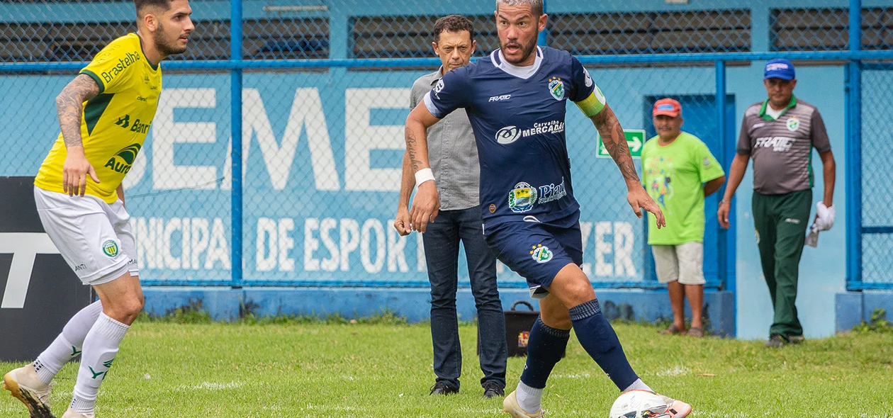 Betinho no ataque