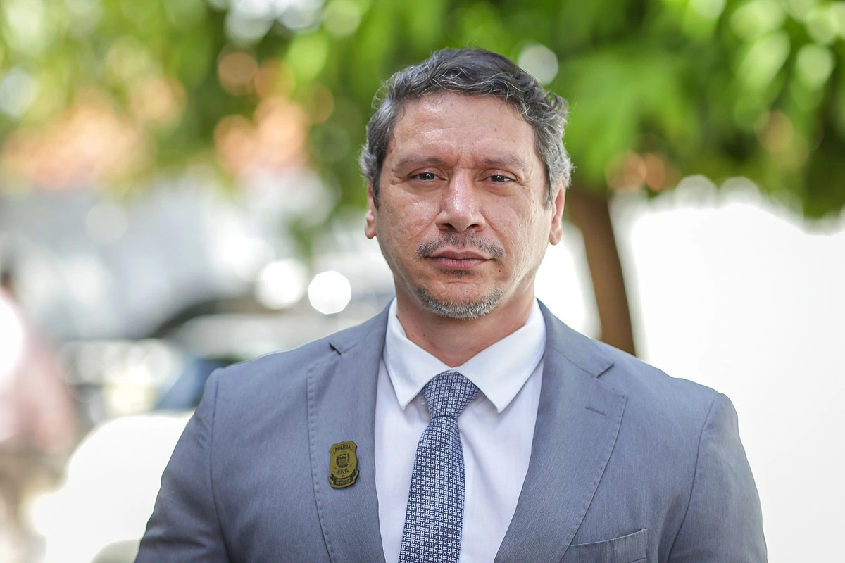 Delegado Higgo Martins, presidente do SINDEPOL