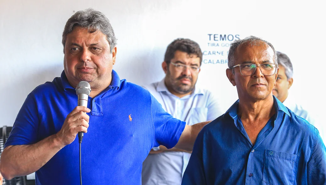 Deputado Júlio Acorverde  e  R. Silva