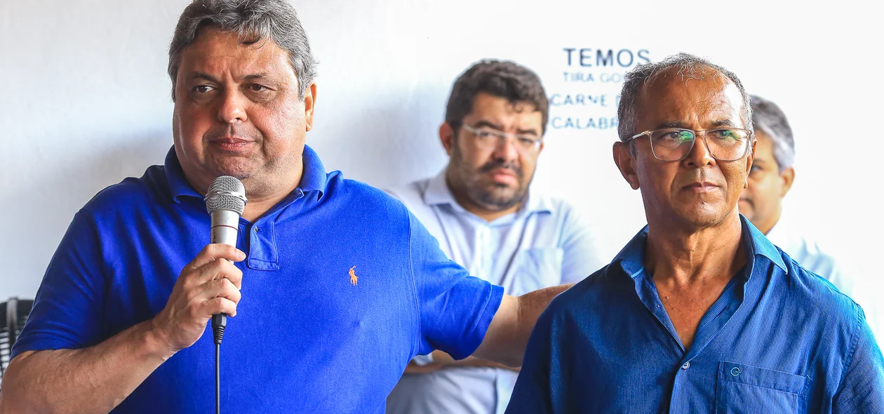 Deputado Júlio Acorverde  e  R. Silva