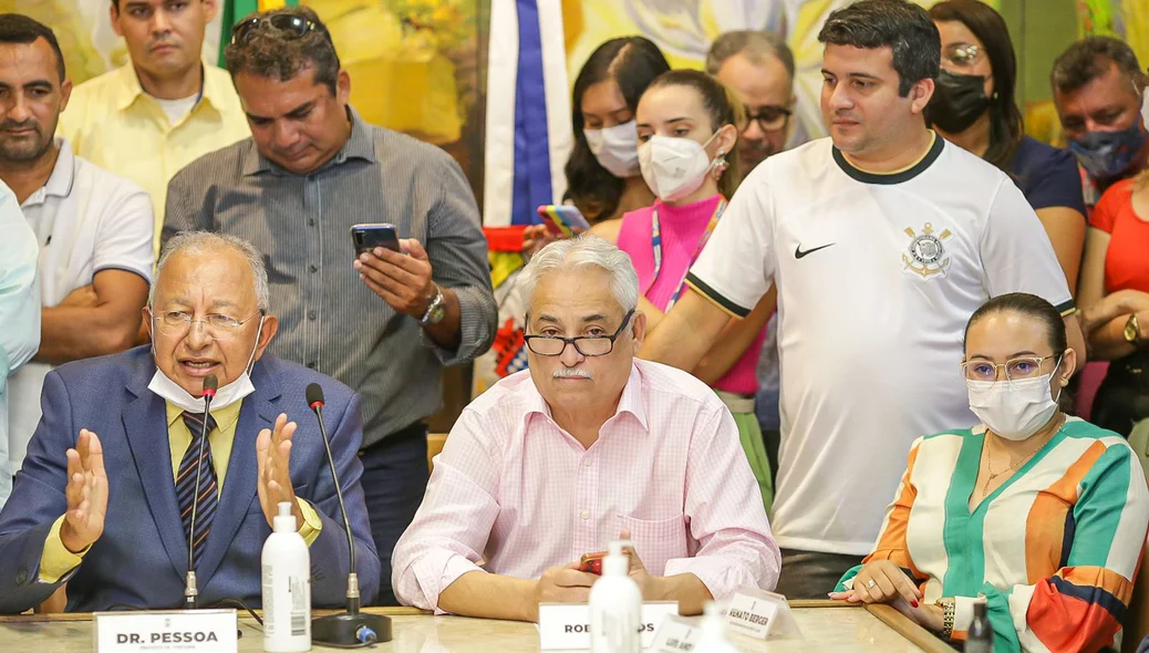 Dr. Pessoa, Robert Rios e Samara Conceição