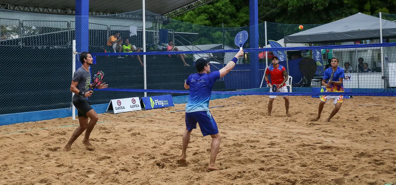 Duelo entre as duplas no ITF BT 50 em Teresina