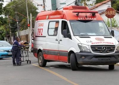 Equipe do Samu socorreu a passageira para o HUT