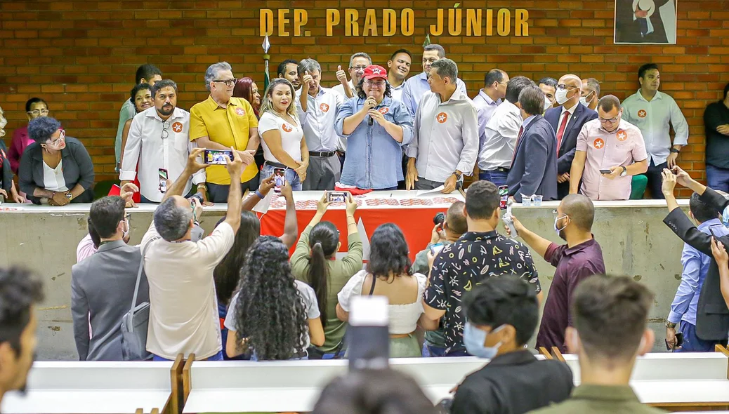 Evento de filiação da prefeita Jôve Oliveira