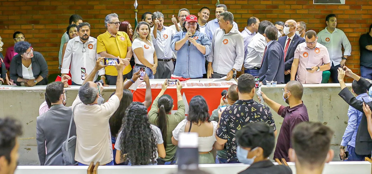 Evento de filiação da prefeita Jôve Oliveira