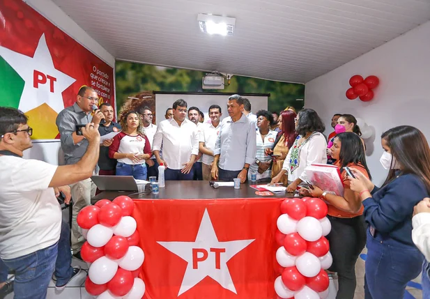 Evento de filiação de prefeitos ao Partido dos Trabalhadores