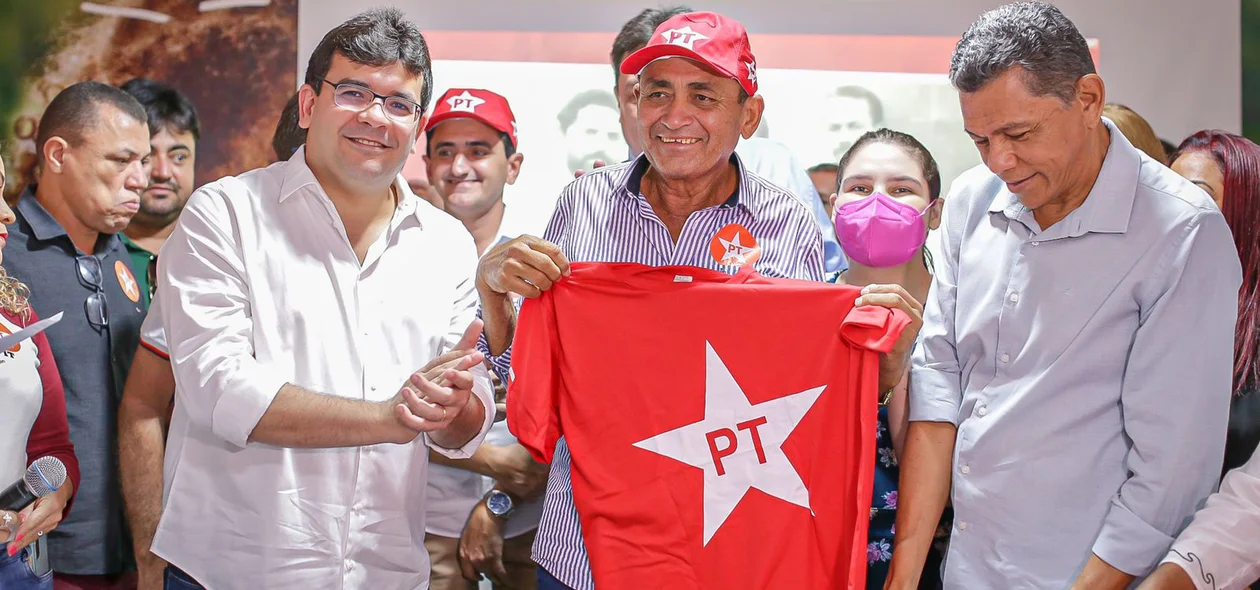 Evento de filiação de prefeitos ao PT