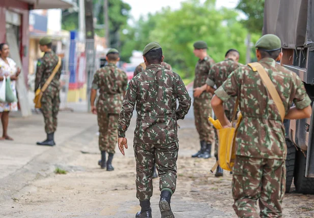 Exército na força-tarefa contra a dengue