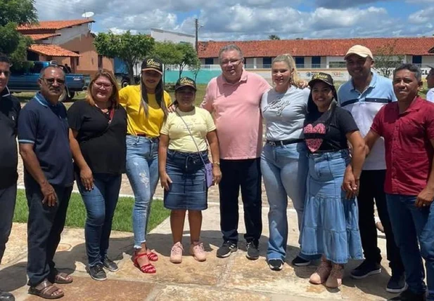 Florentino Neto cumprindo agenda no Norte do Piauí