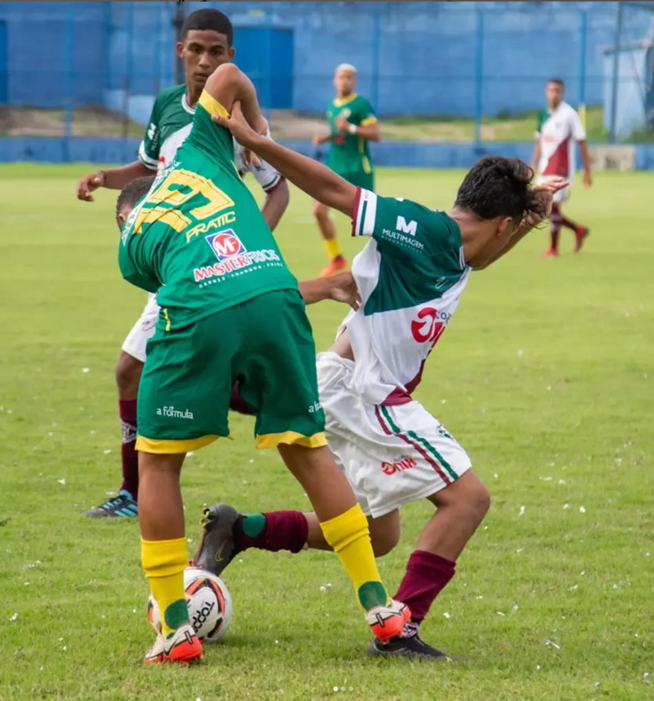Fluminense-PI e Picos em confronto da semifinal do Piauiense Sub-17