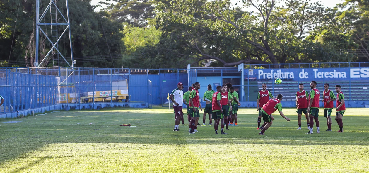 Fluminense treinando