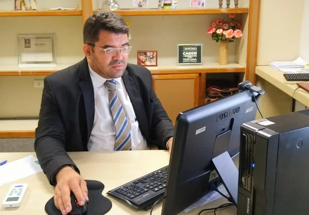 Gerente Executivo do INSS, Adenilson Borges