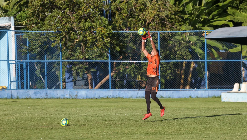 Goleiro do Flu-PI