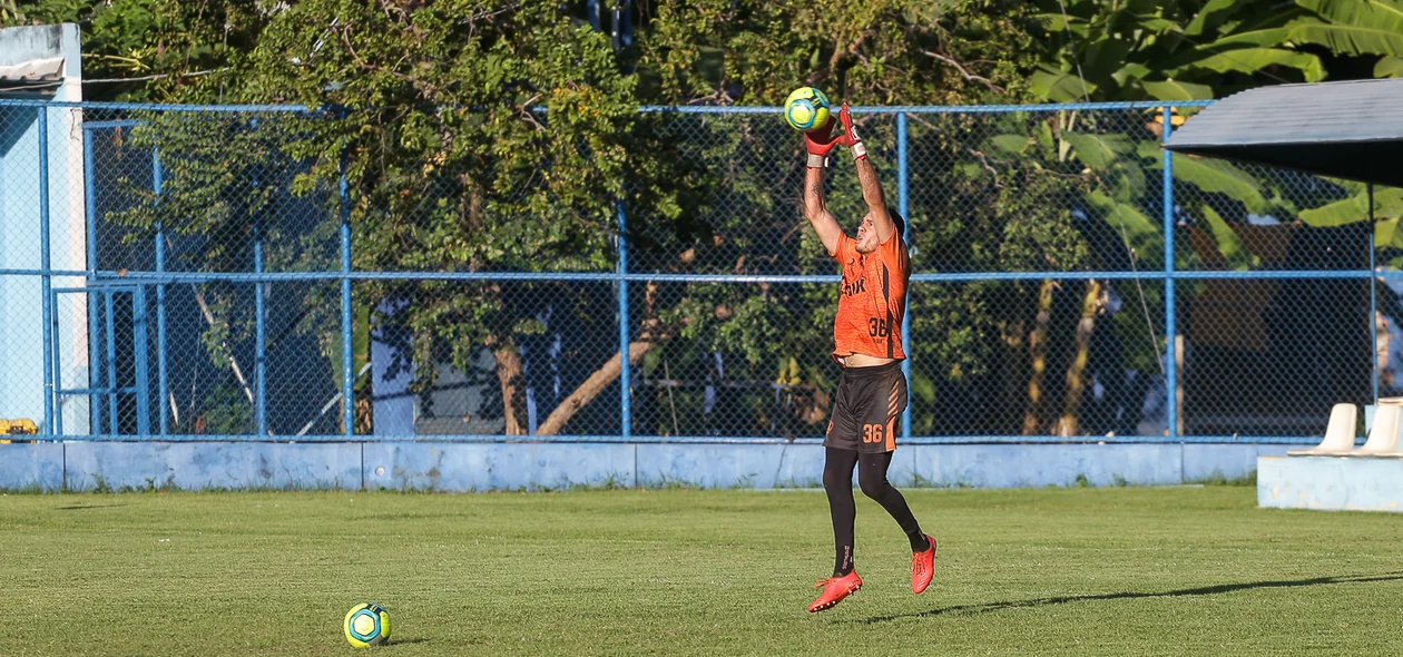 Goleiro do Flu-PI