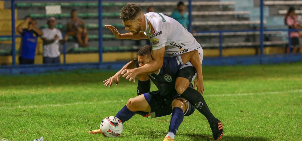 Jacaré controlou melhor a posse de bola