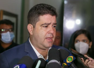 Luís André