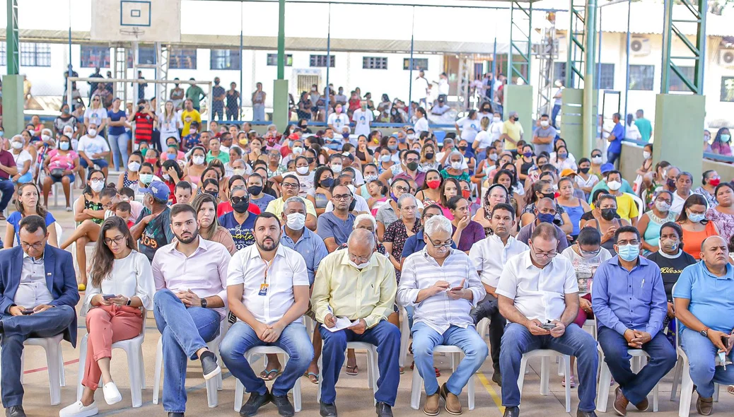 Mais de 500 famílias receberam o registro de imóvel
