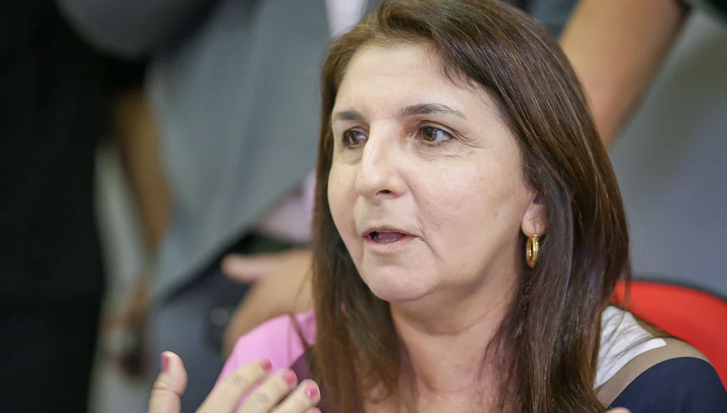 Maninha Fontenele , Prefeita de Luís Correia