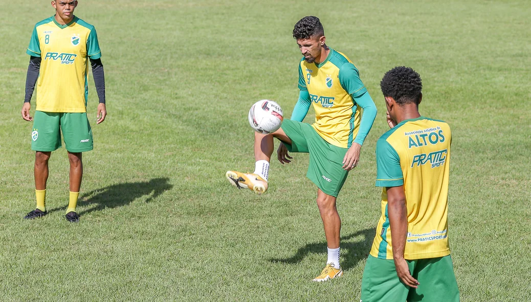 Manoel Cristiano Ribeiro Lemes