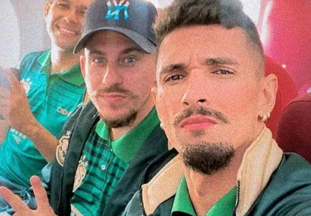 Manoel, Ferrari e Dico no embarque para João Pessoa