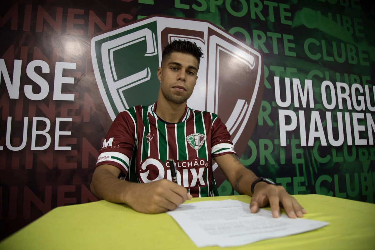 Patrick, jogador Fluminense-PI