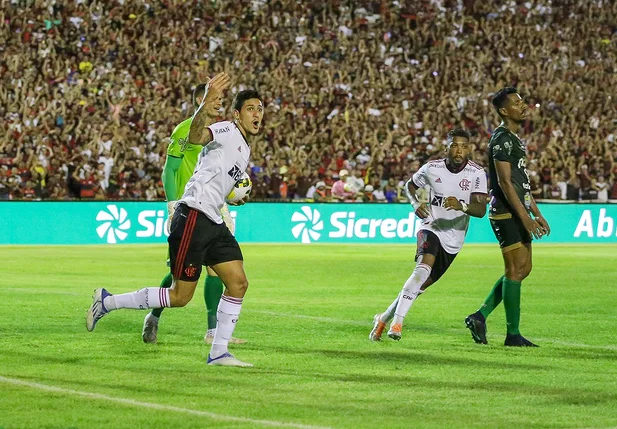 Pedro empata o jogo e dá início a reação diante do Altos no Albertão