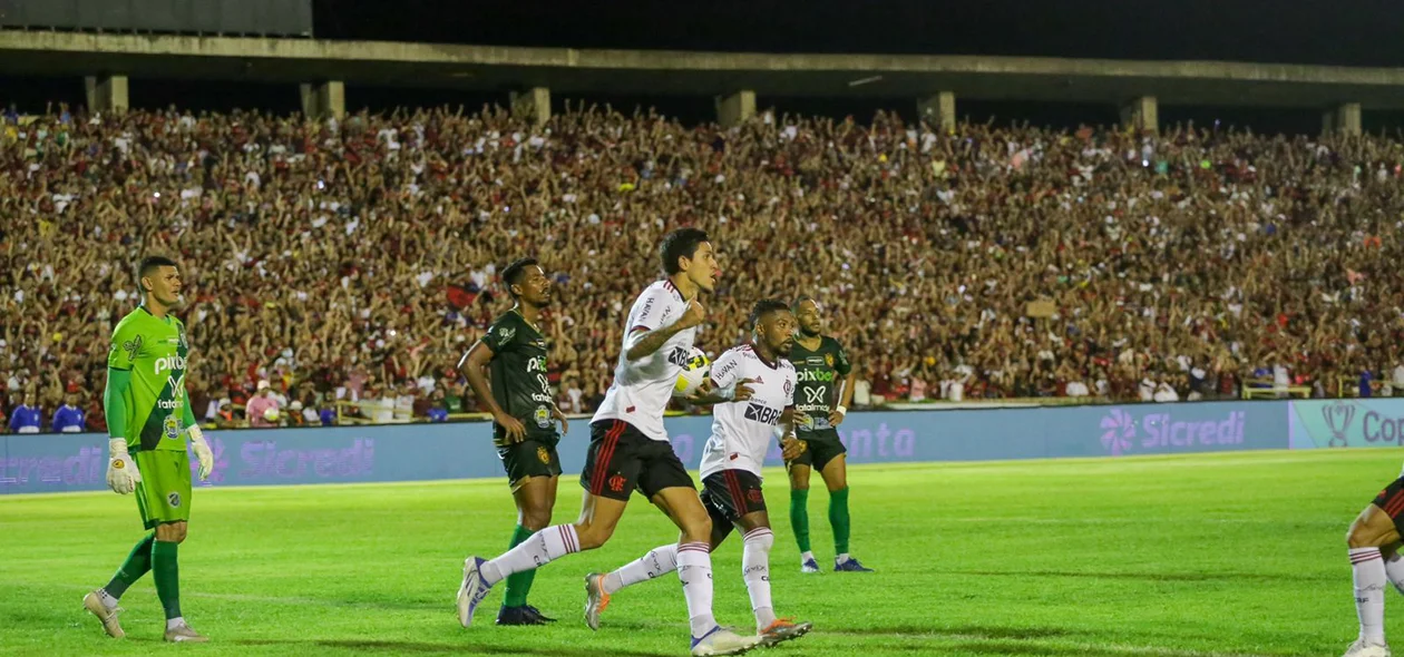 Pedro marcou o gol de empate do Mais Querido
