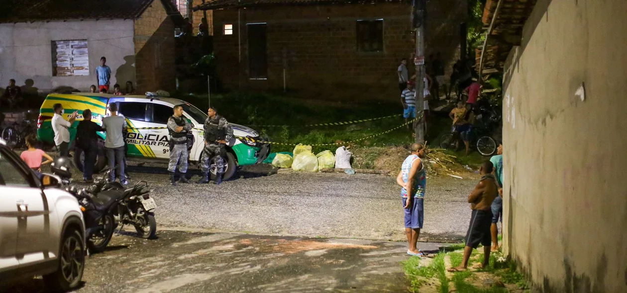 Polícia Militar isolou o local para realização da perícia